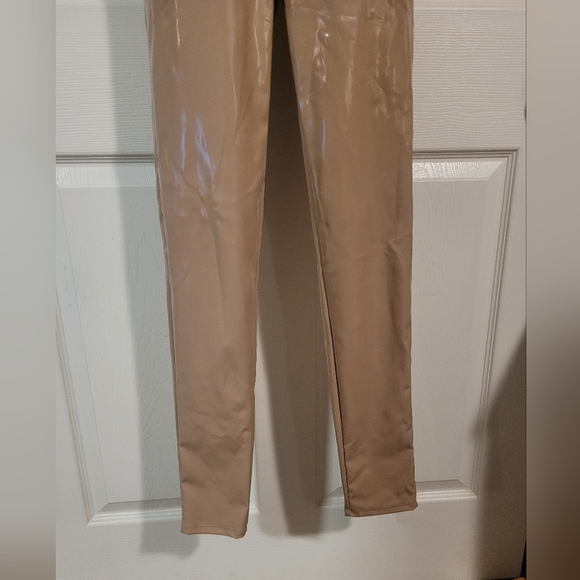 NWT Rare Forever 21 Vinyl PVC Bandeau Leggings Coord Set - Picture 11 of 16